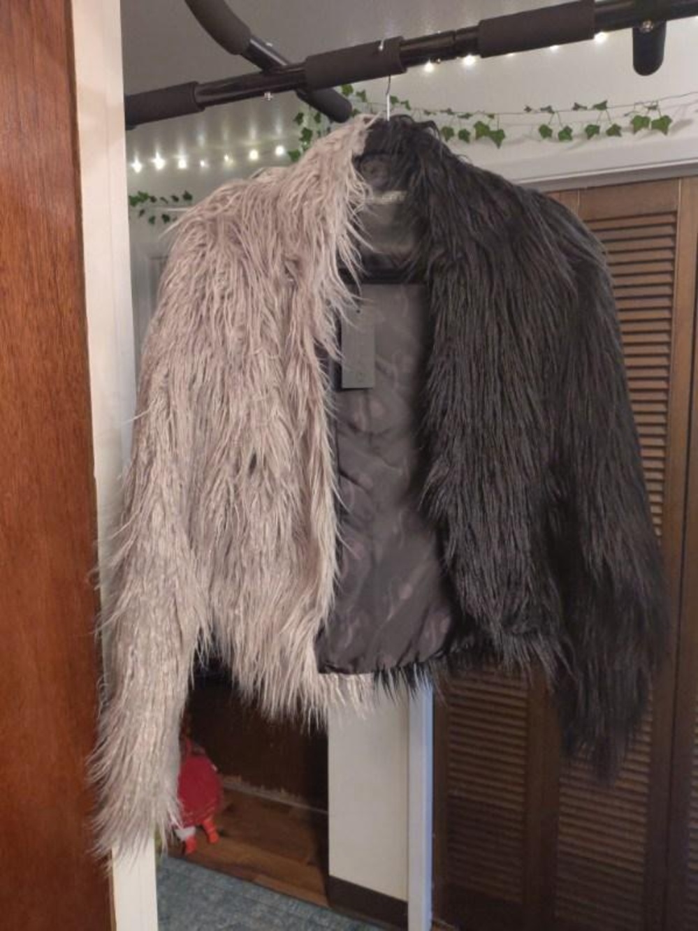 Foxblood Greyscale Shag Jacket XL NWT RARE